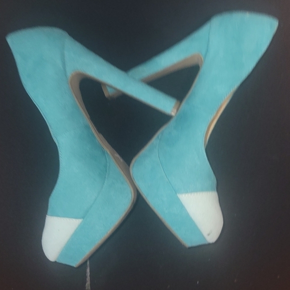 🛍Bundle sale🛍Diva Lounge  Heels Teal and Mint Size 8 - Picture 2 of 2
